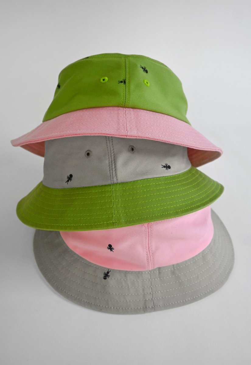 HO HOS HOLE IN THE WALL - "Ants on Your Hat" bucket hat ▲Green▼Pink colorway combo